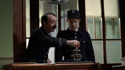 Les petits meurtres d'Agatha Christie S01E07 Cinq petits cochons