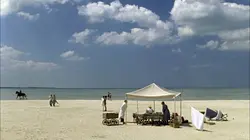 Les petits meurtres d'Agatha Christie S01E04 La maison du péril