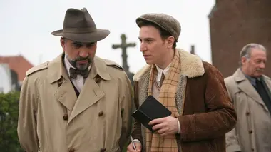 Les petits meurtres d'Agatha Christie S01E07 Cinq petits cochons