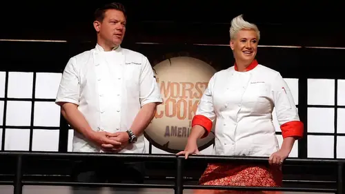 Worst Cooks in America S15E02 Eggtastic