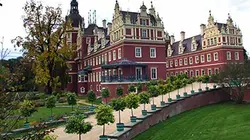 Visuel de Les plus beaux jardins d'Europe centrale aux XVIIIe et XIXe siècles