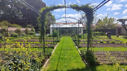 Les potagers de Julie S02E04 Le potager cosmopolite des Deux-Sèvres