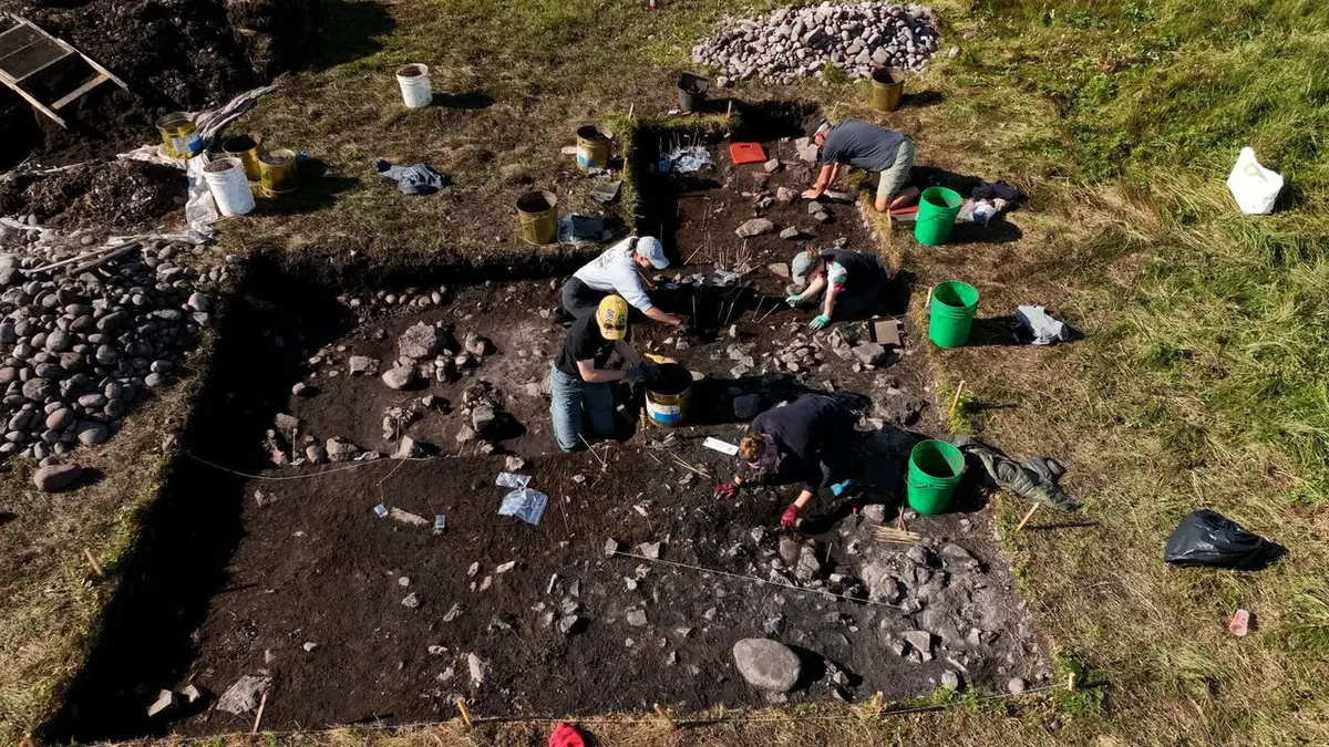 Les premiers hommes de Saint-Pierre et Miquelon replay