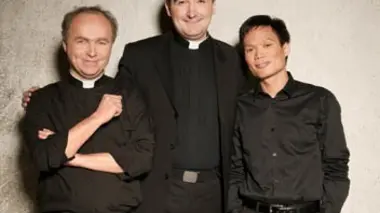 Les Prêtres : Amen