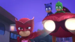 Les Pyjamasques  S02E07 Gluglu et l'esprit du carnaval / Bibou et son double