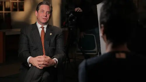 Les raisons du crime, avec Tamron Hall Seul à la maison