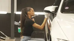 Les reines de la mécanique Profession mécanicienne