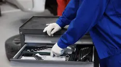 Les reines de la mécanique Profession mécanicienne