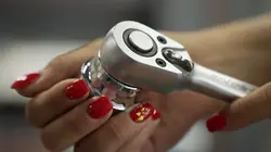 Les reines de la mécanique Profession mécanicienne