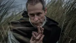 Les rivières pourpres S01E08 Leçons de ténèbres