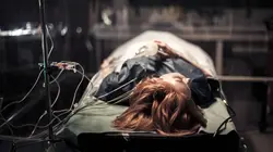 Les rivières pourpres  S03E01 Lune noire