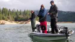 Les rois de la pêche S01E04