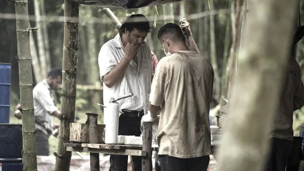 Les rois de la pègre S01E02 El Chapo