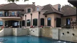 Les rois de la piscine