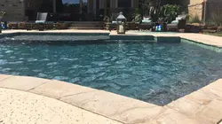 Les rois de la piscine S09E08 Nos filles sont des poissons !