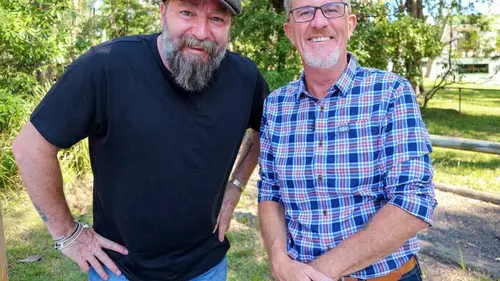 Les rois du rangement S01E01 Au revoir les enfants !