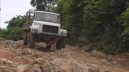Les routes de l'impossible S06E00 Laos, au pays du triangle d'or