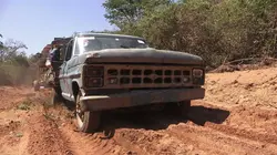 Les routes de l'impossible  S06E00 Brésil, la loi du plus fort