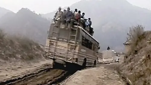 Les routes de l'impossible S02E00 Népal : les damnés du précipice