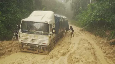 Les routes de l'impossible Guinée Conakry, la vie sur un fil