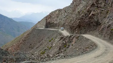 Les routes de l'impossible Namibie, le chaudron du diable