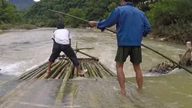 Les routes de l'impossible S08E00 Vietnam, les génies du Mékong