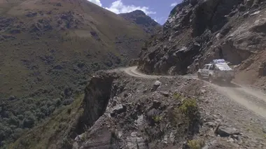 Les routes de l'impossible S11E00 Pérou, vertiges dans les Andes