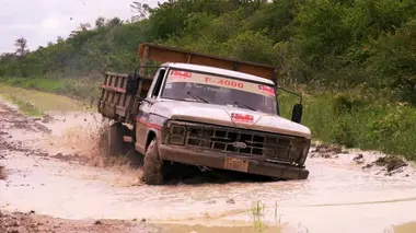Les routes de l'impossible S11E11 Paraguay, les invincibles du Chaco