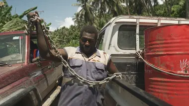 Les routes de l'impossible Vanuatu, envers et contre tout