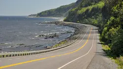 Les routes les plus dangereuses du monde Routes du Canada : alerte au blizzard québécois