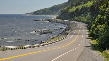 Routes du Canada : alerte au blizzard québécois