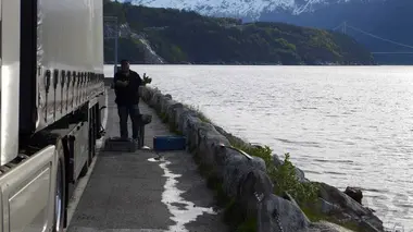Les routiers de l'extrême S07E01 Trois amours