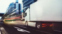 Sur RMC Découverte à 21h10 : Les routiers : profession chauffeur poids lourd