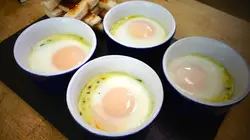 Les saisons de pique-assiette  Les oeufs de Pâques