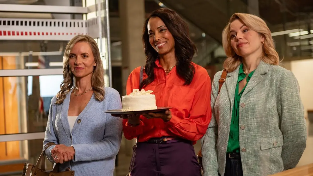 Les secrets de Maple Street : qui a tué Madame Claremont ?