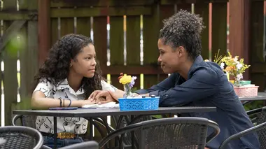 Les secrets de Sulphur Springs S01E09 Alors que le temps passe