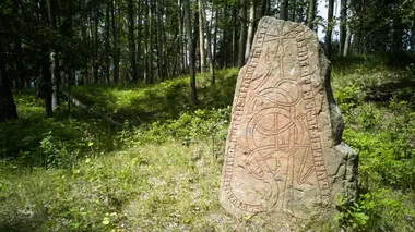Les secrets des Vikings Le tombeau secret