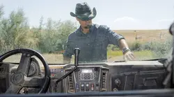 Les secrets du Skinwalker Ranch S01E03 En bas