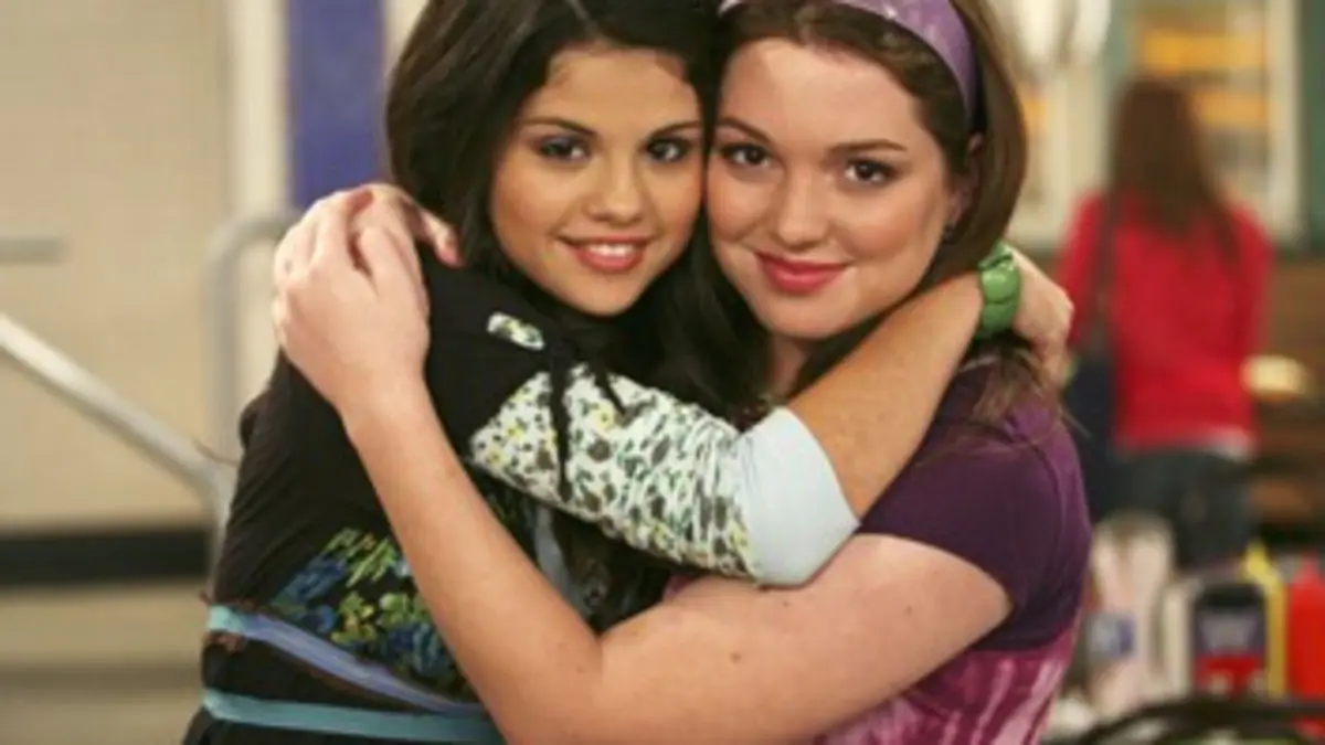 Les sorciers de Waverly Place S02E01 Le super quizz