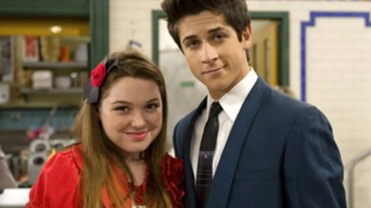 Les sorciers de Waverly Place S02E10 Bébé Cupidon