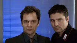 Les spécialistes : investigation scientifique