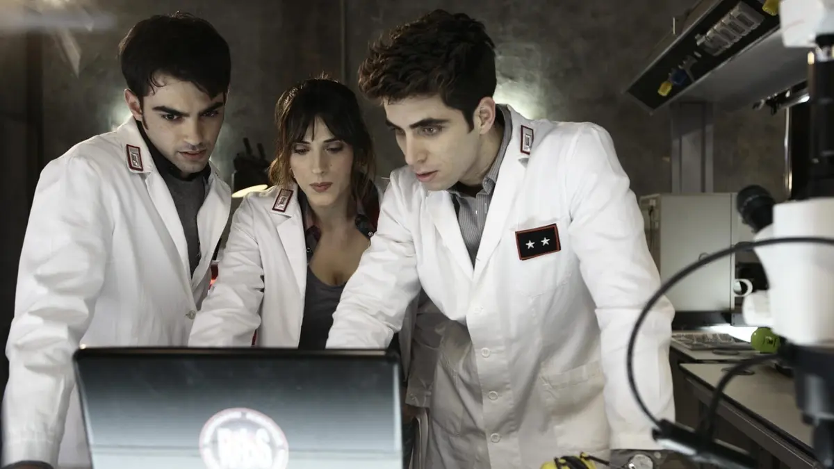 Les spécialistes : investigation scientifique S07E05 Plus dure sera la chute
