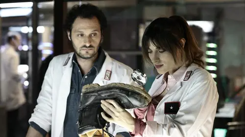 Les spécialistes : investigation scientifique S07E18 Perte de contrôle