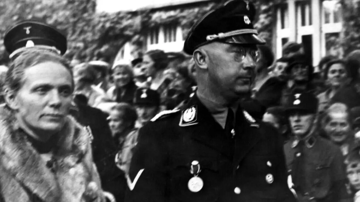 Les SS : mythes et réalité Himmler, l'architecte de la SS