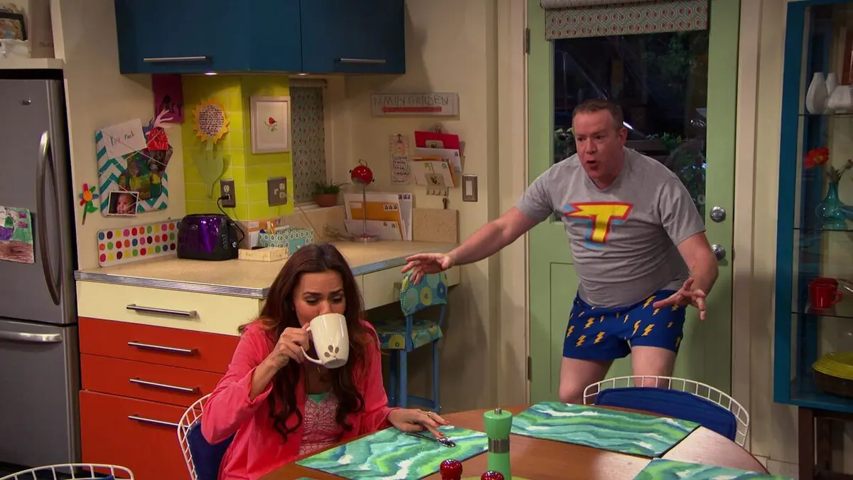 Les Thunderman S02E03 Le thunder-van