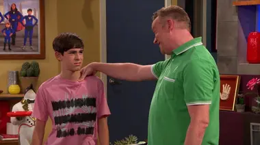 Les Thunderman S04E17 Un amour un peu trop envahissant