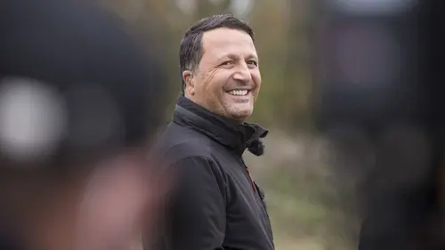 Les touristes Mission hôtel de luxe