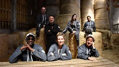 Les Touristes : Mission agriculteurs