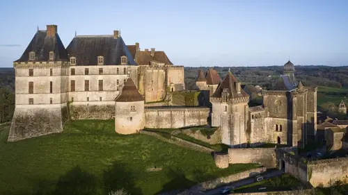 Les traîtres : nouvelle génération S01E01 en streaming