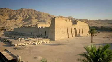 Les trésors perdus d'Egypte S01E05 Cimetière secret